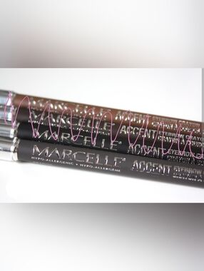 Marcelle Accent Eyebrow Pencil Crayon with Spoolie 2in1 - Black Brown
